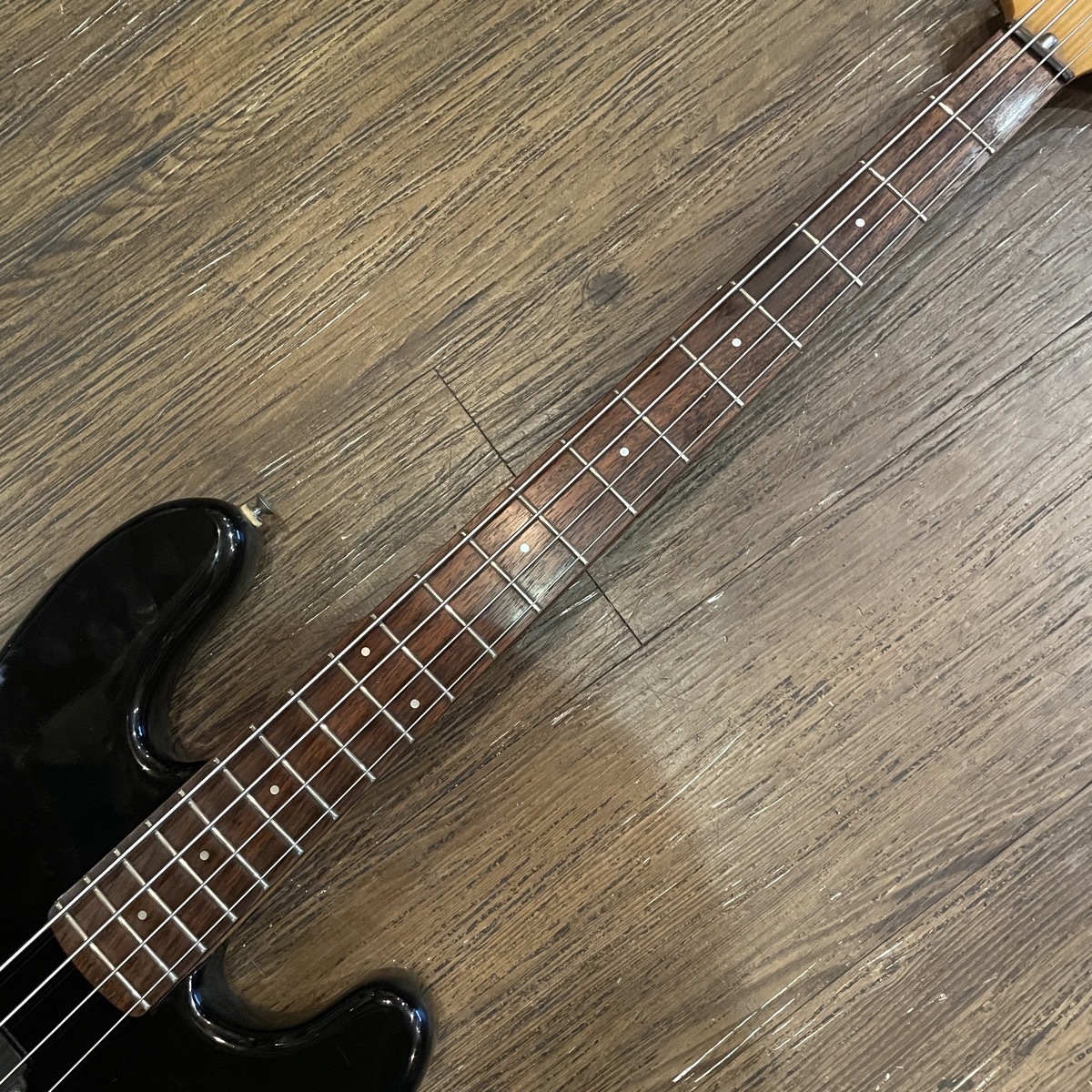 Aria Pro II Mad Axe by Aria proII Electric Bass（中古/送料
