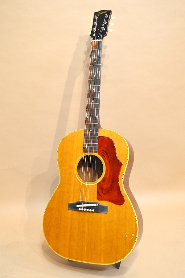 Gibson B-25 N 1965年製 ハードケース付き Gibson B-25 N 1965年製 ハードケース付き Gibson B-25 N 1965年