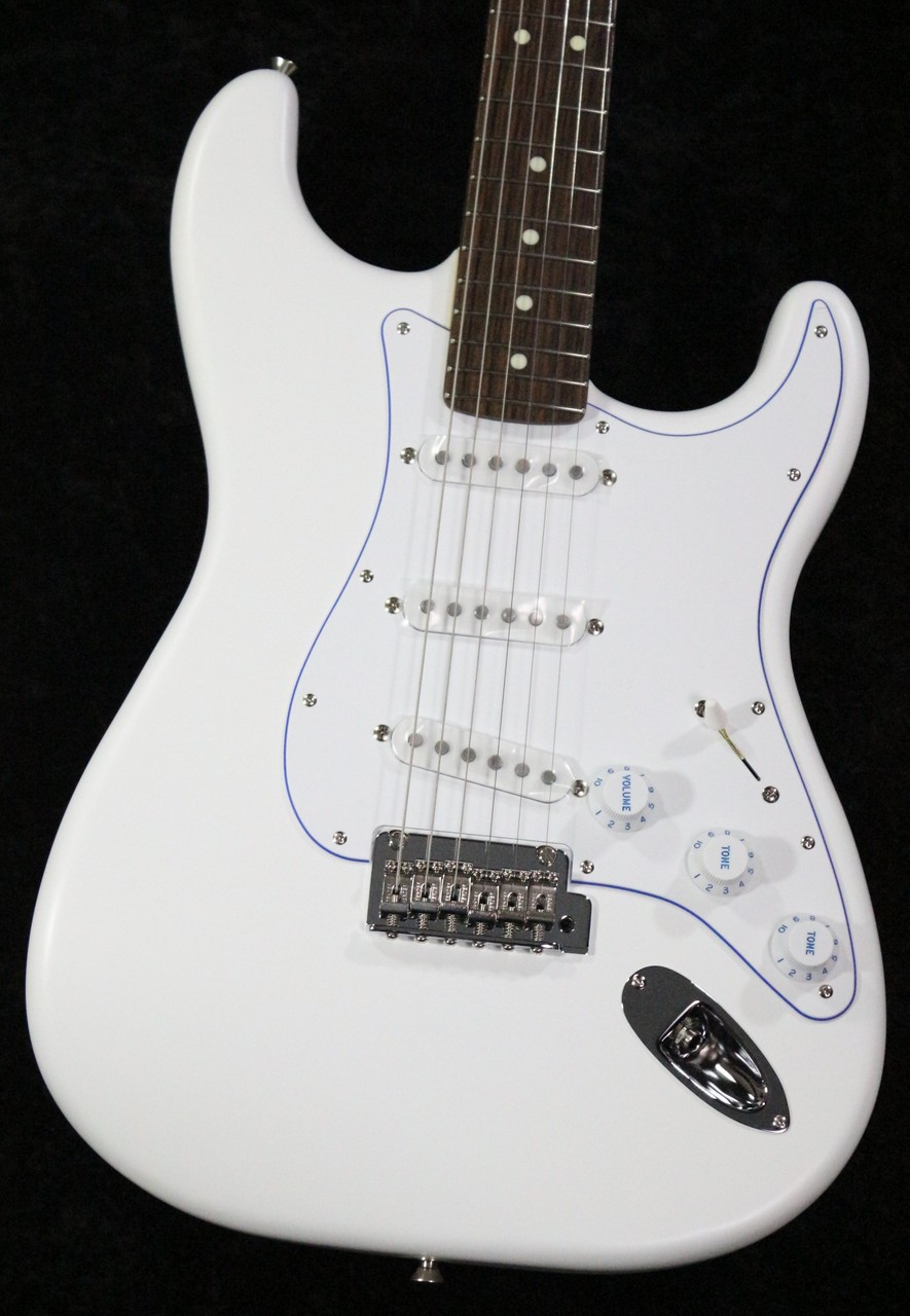 Fender Stratocaster ホワイト（レプリカ） Fender Stratocaster ホワイト（レプリカ）