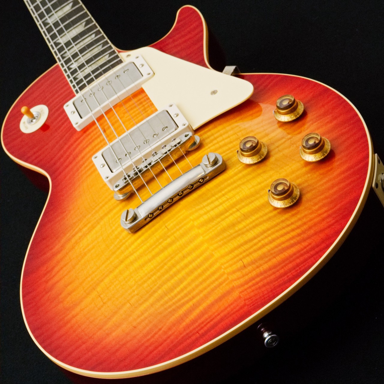 杢目良好!! Gibson Les Paul Standard カスタム 調整済 杢目良好!! Gibson Les Paul Standard カスタム 調整済 Gibson