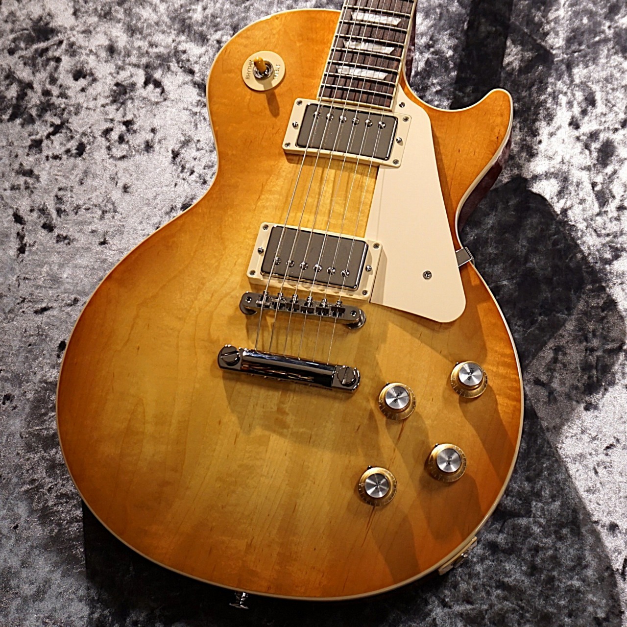 Gibson 【まるでお月様みたいなトップ】 Les Paul Standard '60s