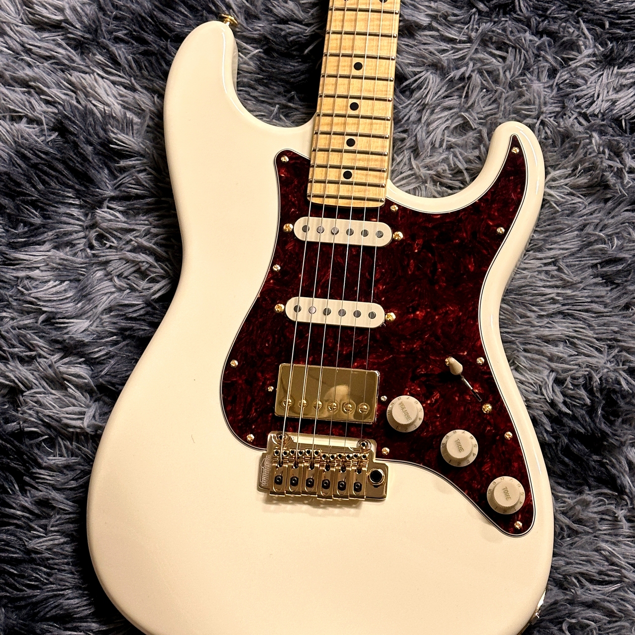 Black Smoker Standard Series SIGMA-SSH Vintage White GC Flame