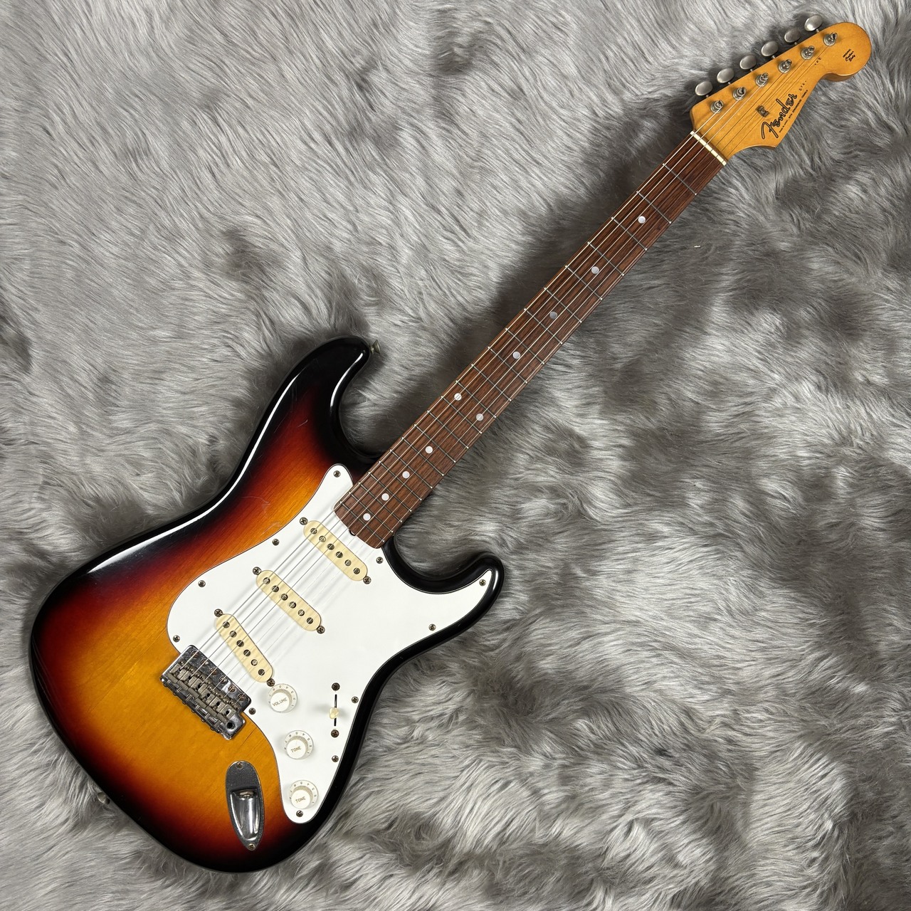 Fender Japan ST62-85 / 3TS 
