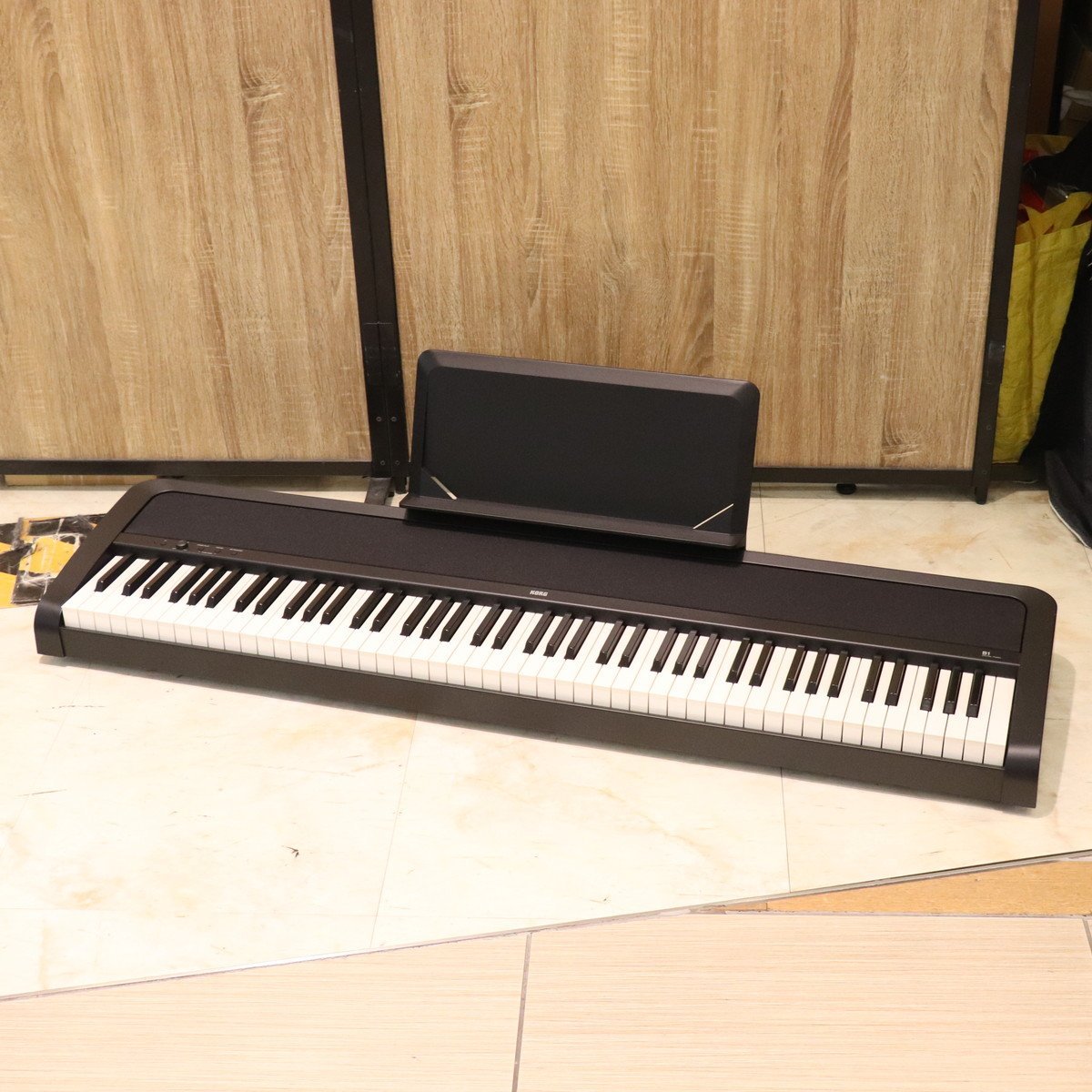 KORG B1 Digital Piano 【梅田店】（中古）【楽器検索デジマート】