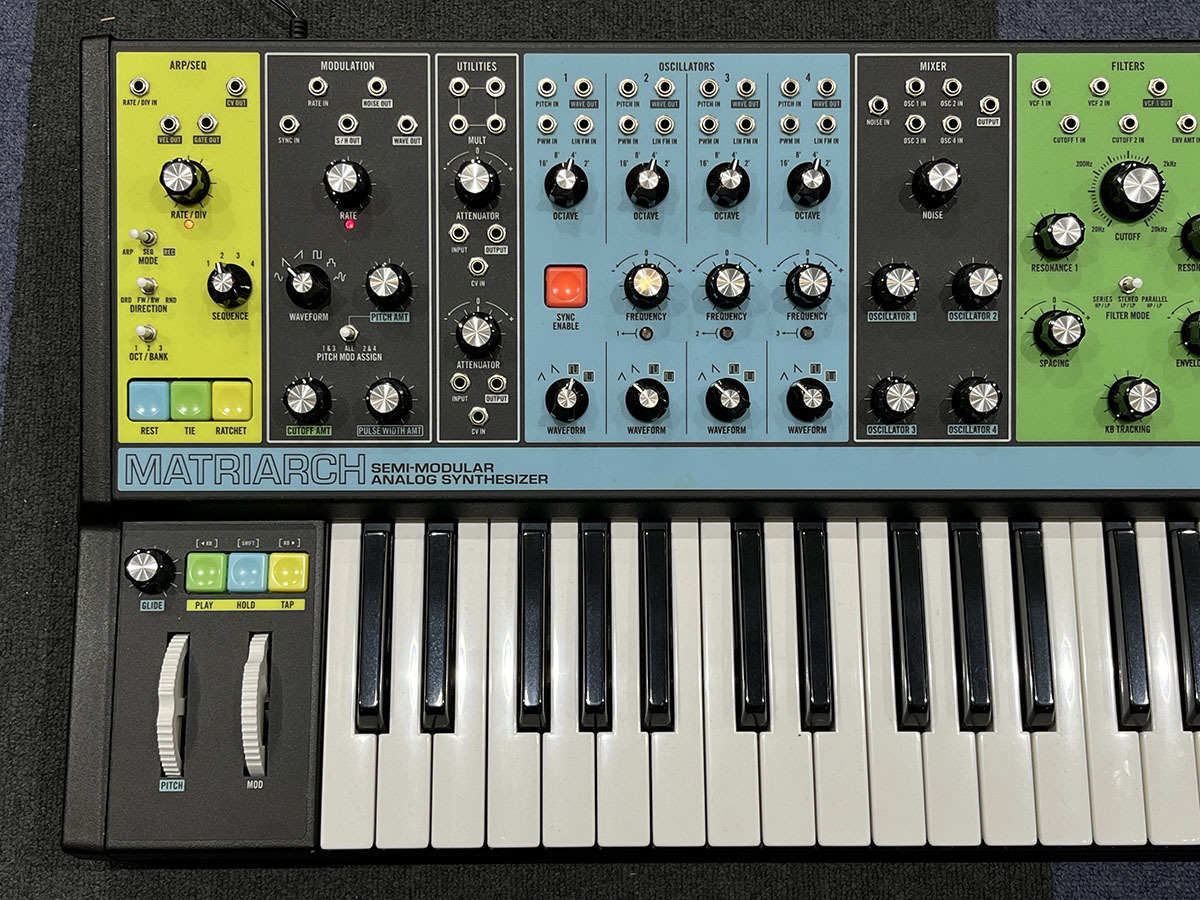 Moog Matriarch アナログシンセサイザー 49鍵 MOOG Matriarch待望の再入荷！その魅力に迫る！ | Rock oN