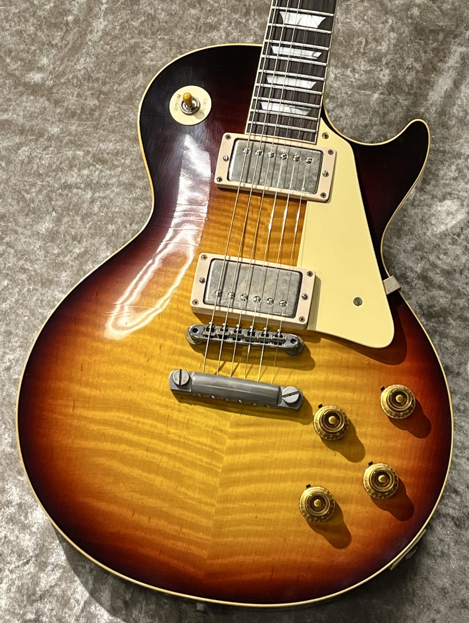 ギター Gibson Custom Shop Murphy Lab 1959 Gibson Custom Shop Murphy Lab 1959 Les Paul Standard Reissue