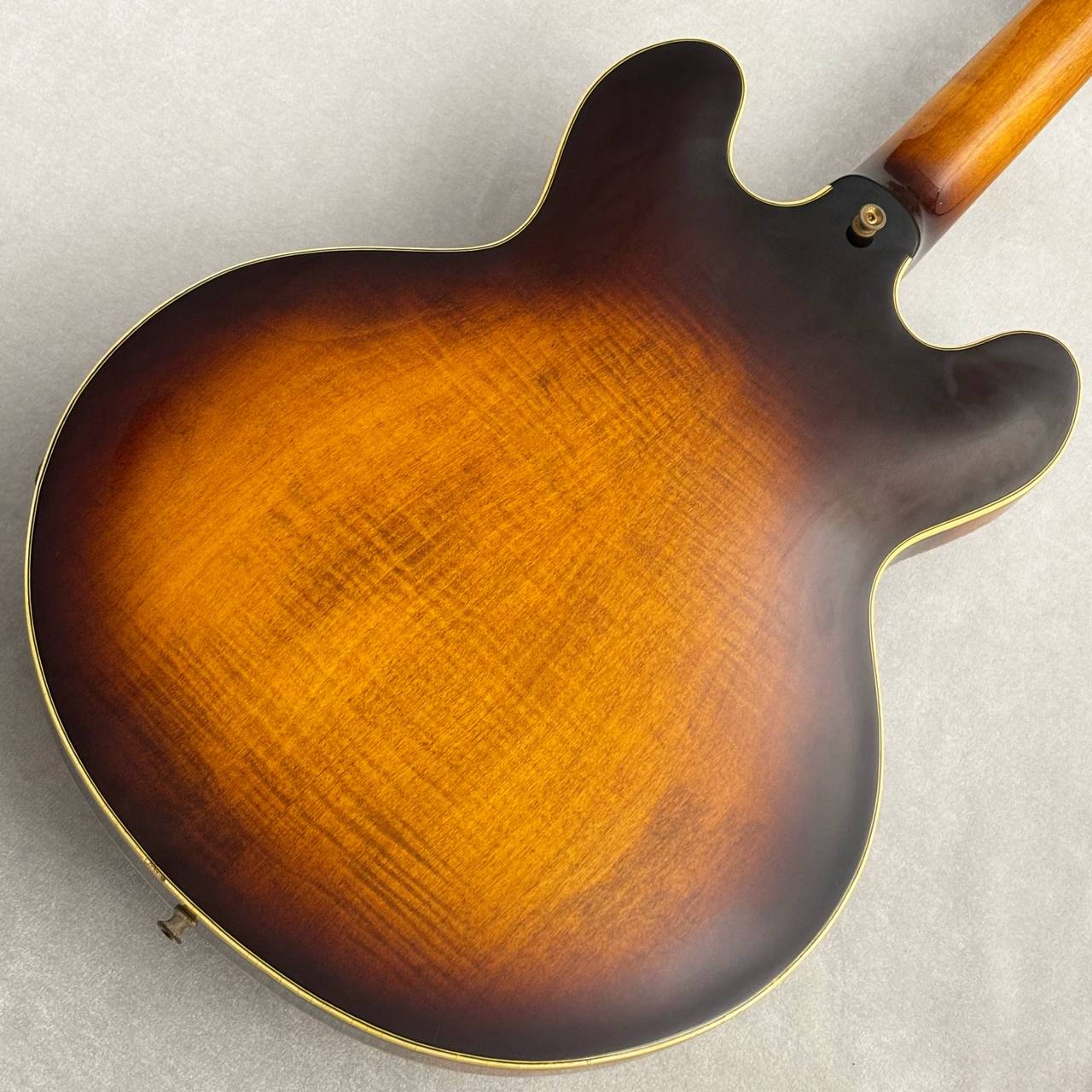 Gibson 【Vintage】 Super V BJB Sunburst 1979年製 [3.04kg]【G