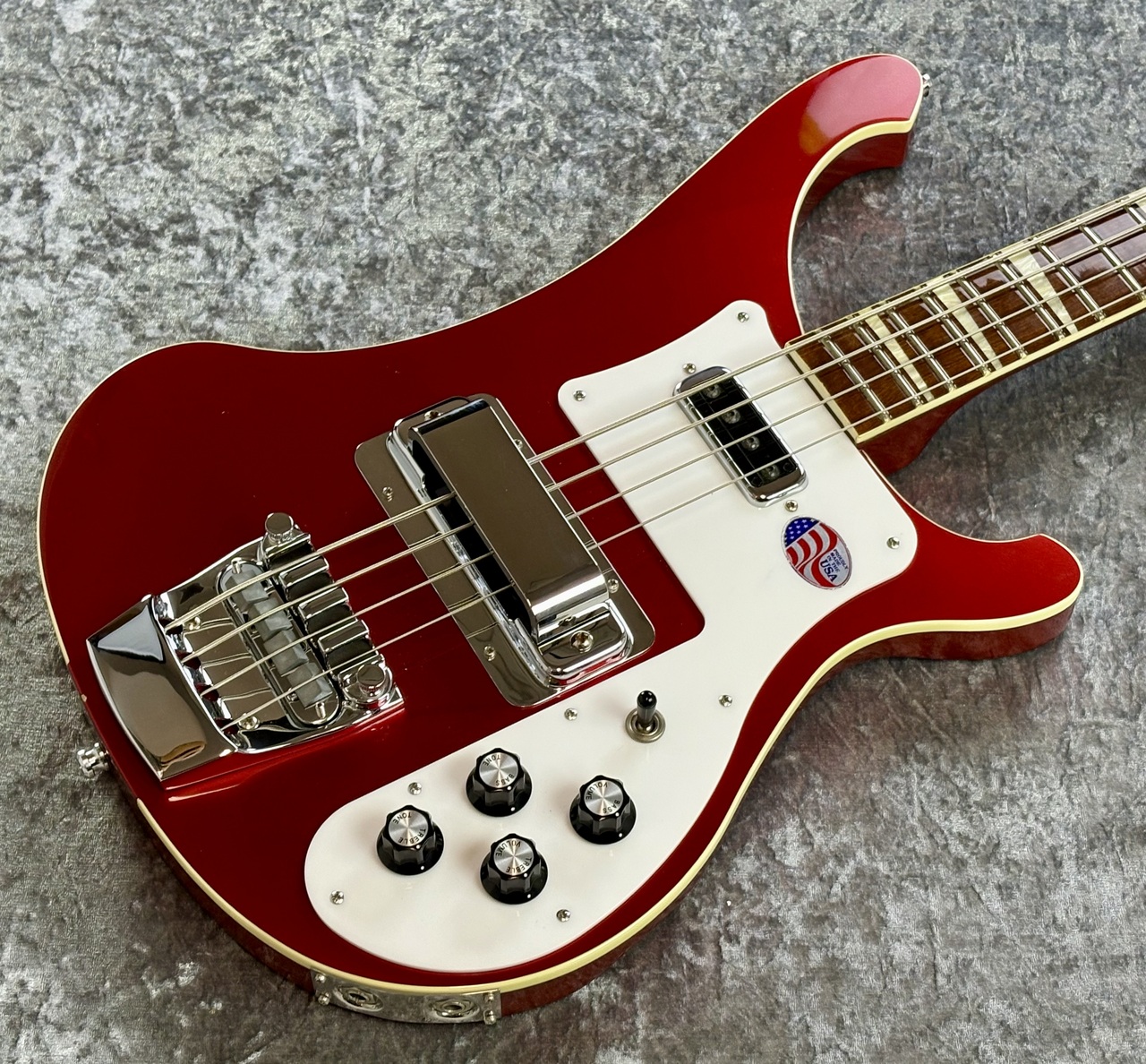 Rickenbacker 4003 Ruby Red リッケンバッカー 2016 Rickenbacker 4003 Ruby Red | Guitar Chimp