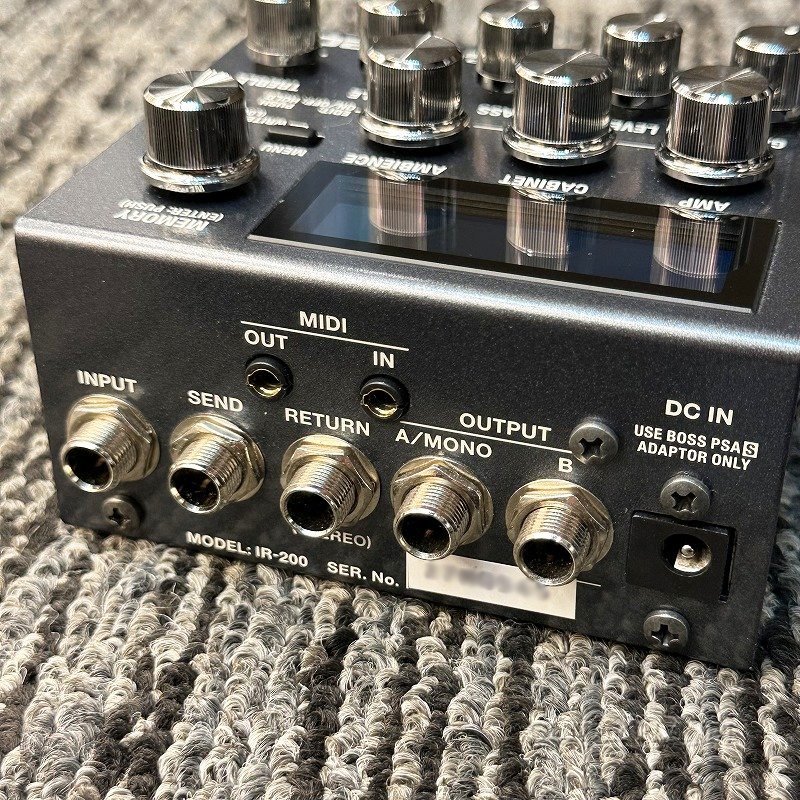 ☆ BOSS IR-200 アンプ／キャビネットシミュレーター 中古美品です BOSSIR-200 AMP&CABINET PROCESSOR【アンプ・キャビネット