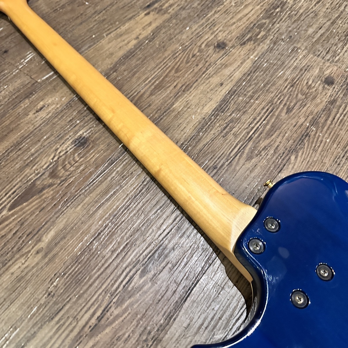 Burny LSB-65 レスポール タイプ アクティブ Electric Bass（中古/送料