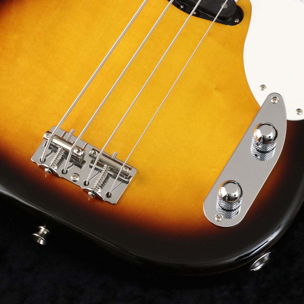Fender MIJ Traditional 50s Precision Bass 2-Color Sunburst 【3.42