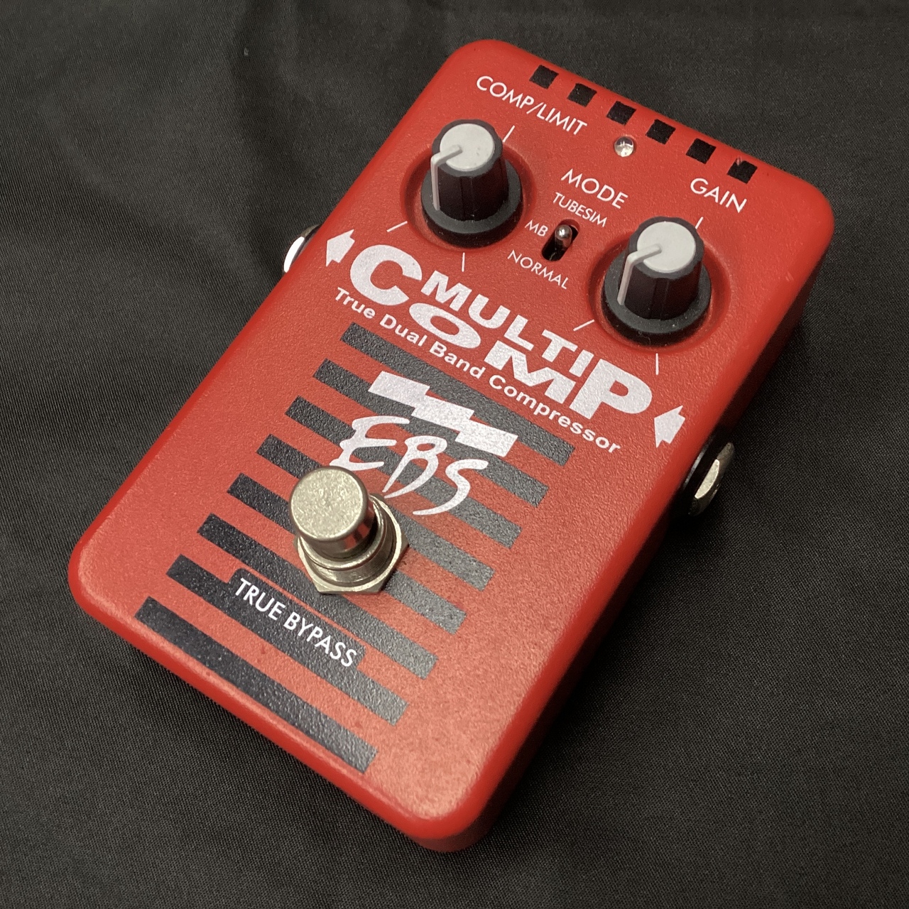 EBS MULTI COMP Vermilion (イービーエス マルチコンプ 限定カラー