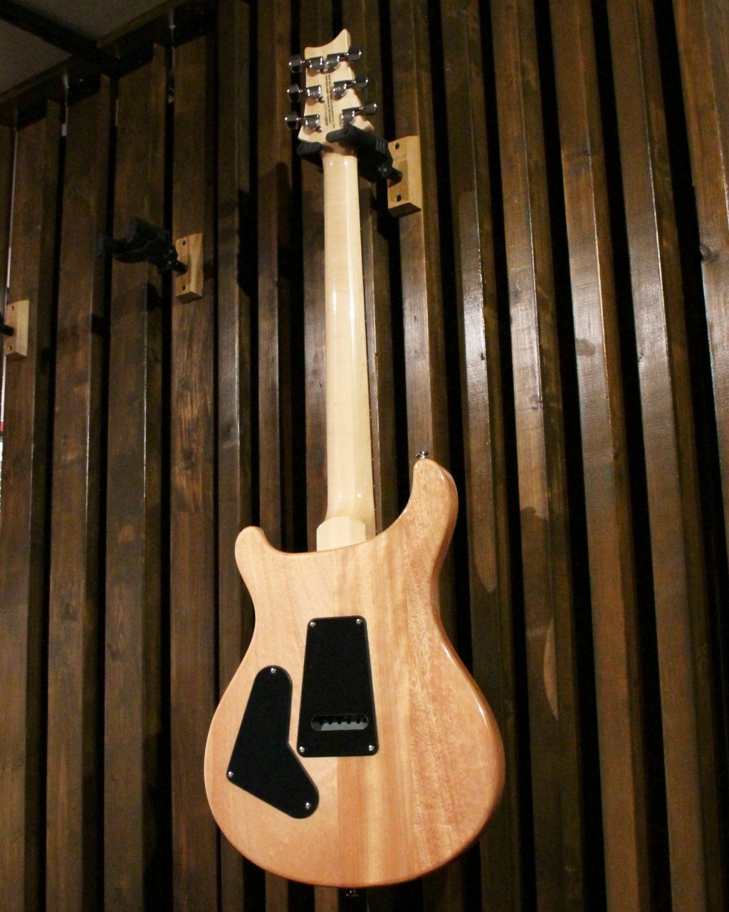 PRS SE CUSTOM24 （ロックペグ交換済み） Paul Reed Smith(PRS) SE CUSTOM24【ロック式ペグ交換後のお渡し