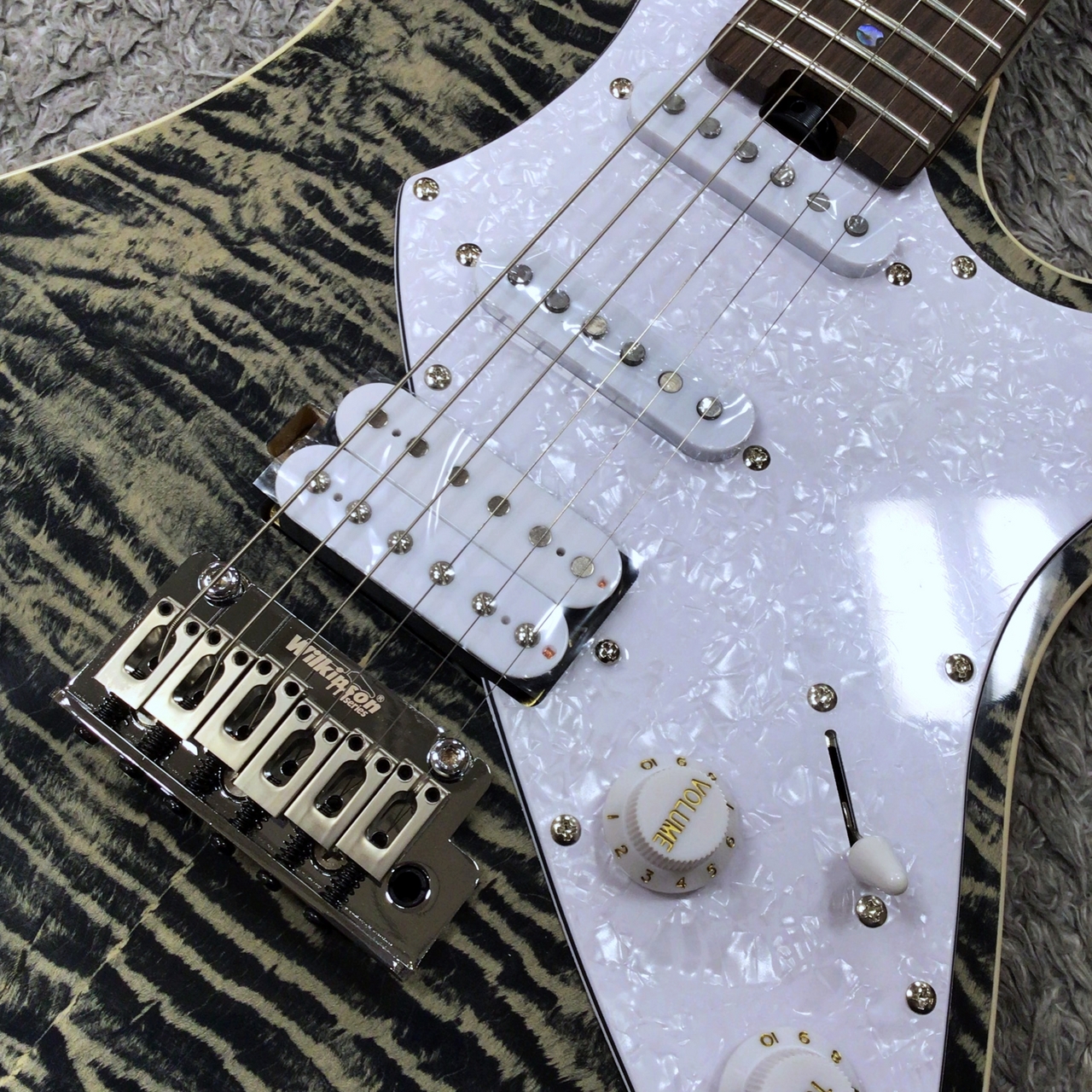 Aria Pro II 714-AE200 BKDM (Black Diamond) -Aria Evergreen-【NEW