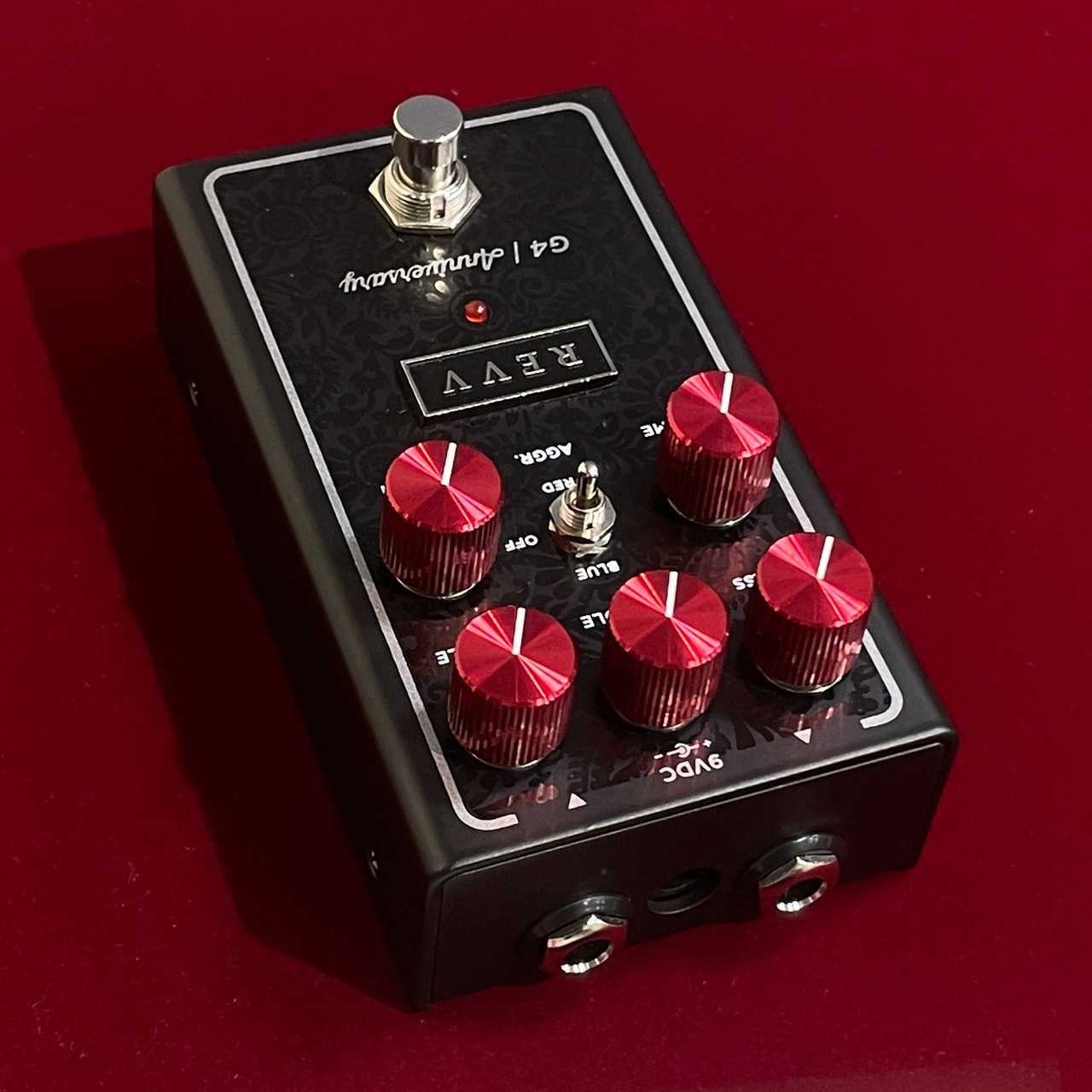 REVV G4 モダンハイゲインディストーション Revv G4 Distortion Pedal (High Gain) — Echoinox