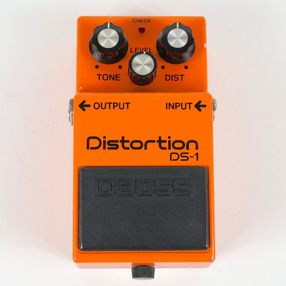 値下げ↓ディストーション　エフェクター　中古 名機 BOSS 【中古】 ディストーション エフェクター BOSS DS-1 Distortion