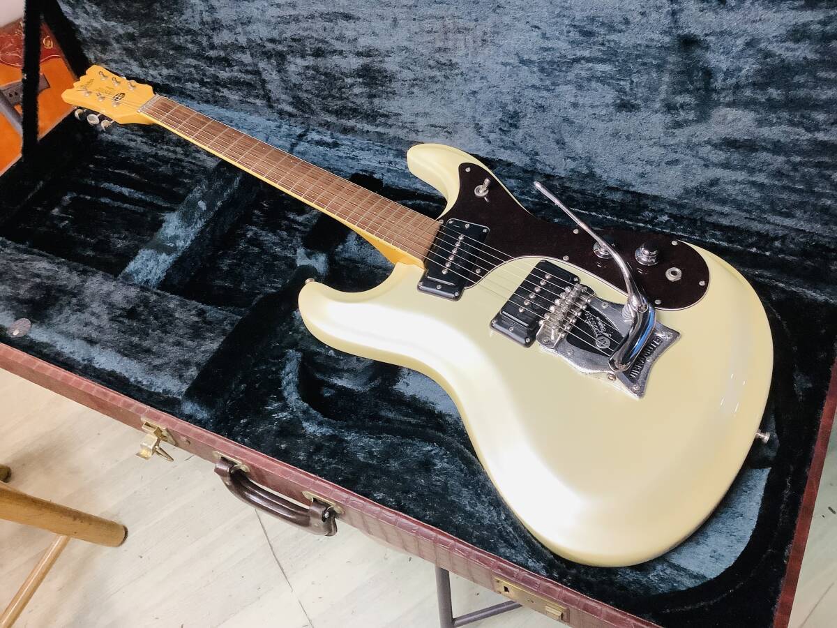 Mosrite USA 1965 STYLE The Ventures Model Pearl White モズライト 