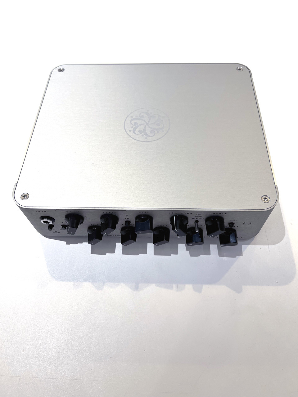 Darkglass MICROTUBES 900 専用ケース付き Darkglass Electronics Microtubes 900 / 純正バッグMicrotubes 900