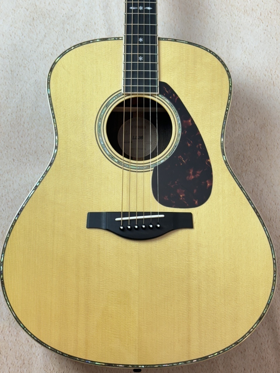 YAMAHA 【傷あり大特価・煌びやかなサウンドが魅力】LL36 ARE #IKZ088A