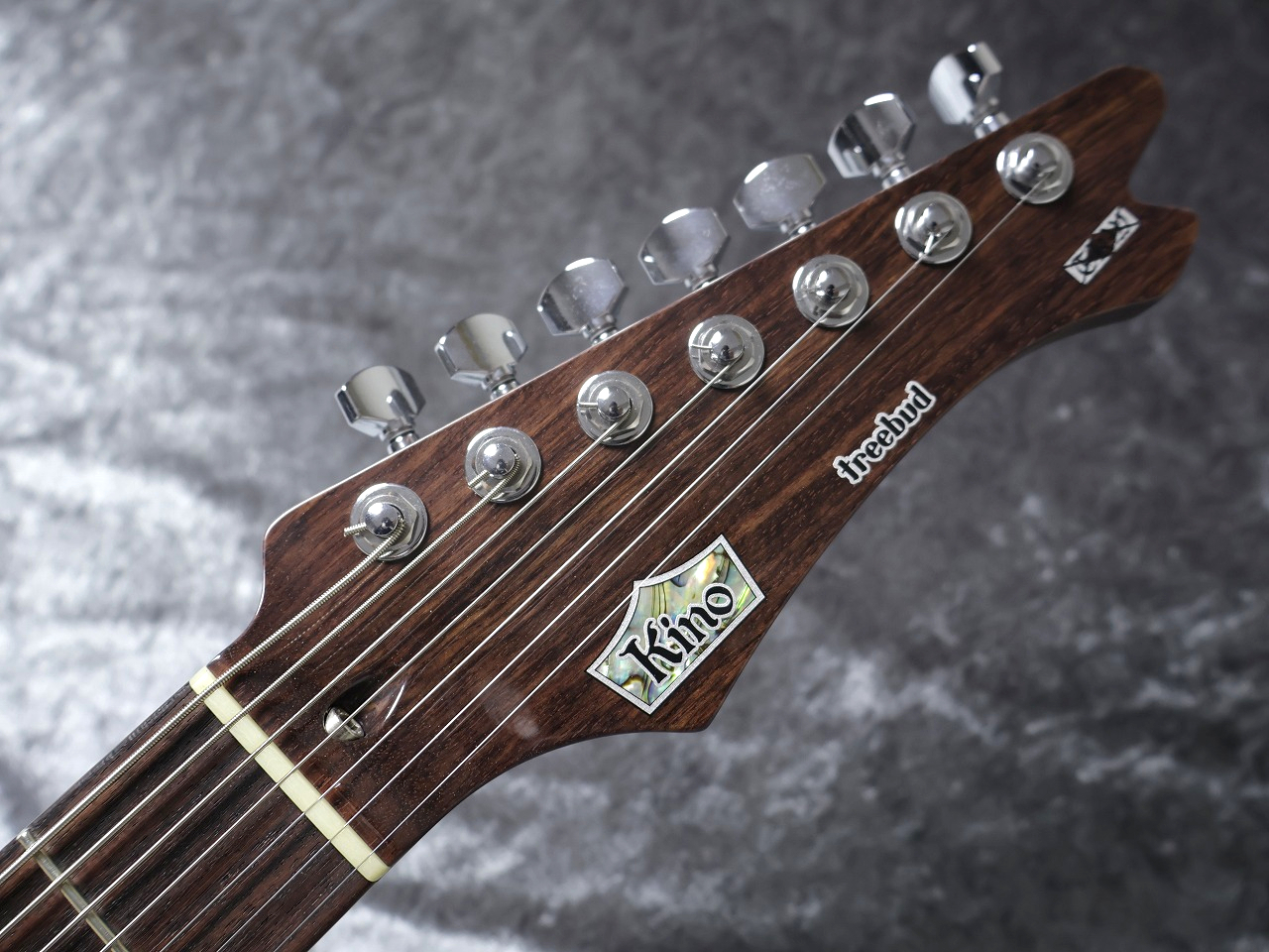 Kino treebud7 24F 2H Ash/Rosewood Neck Sakura Fubuki/Trans Navy【7