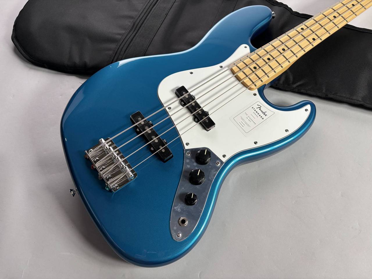 Fender Standard Jazz Bass Aqua Marine Metallic 重量4.35Kg 【現物