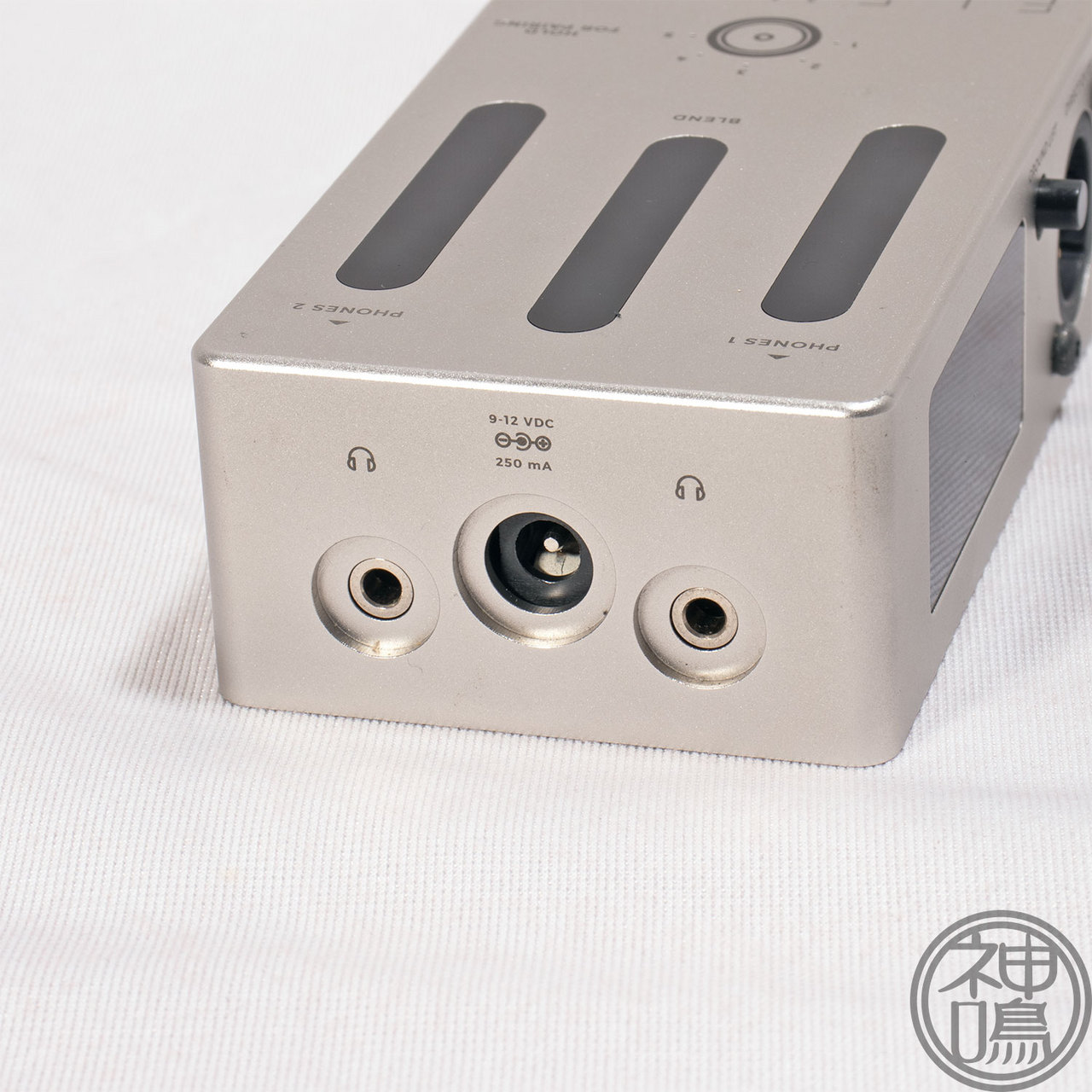 Darkglass Electronics ELEMENT（中古）【楽器検索デジマート】