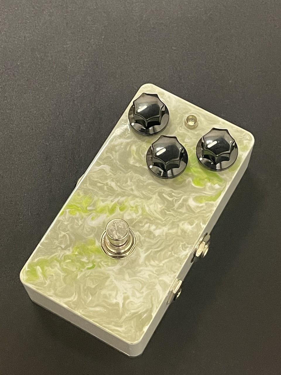 ギター Leqtique Roger Leqtique Roger - クランチ程度のオーバードライブから