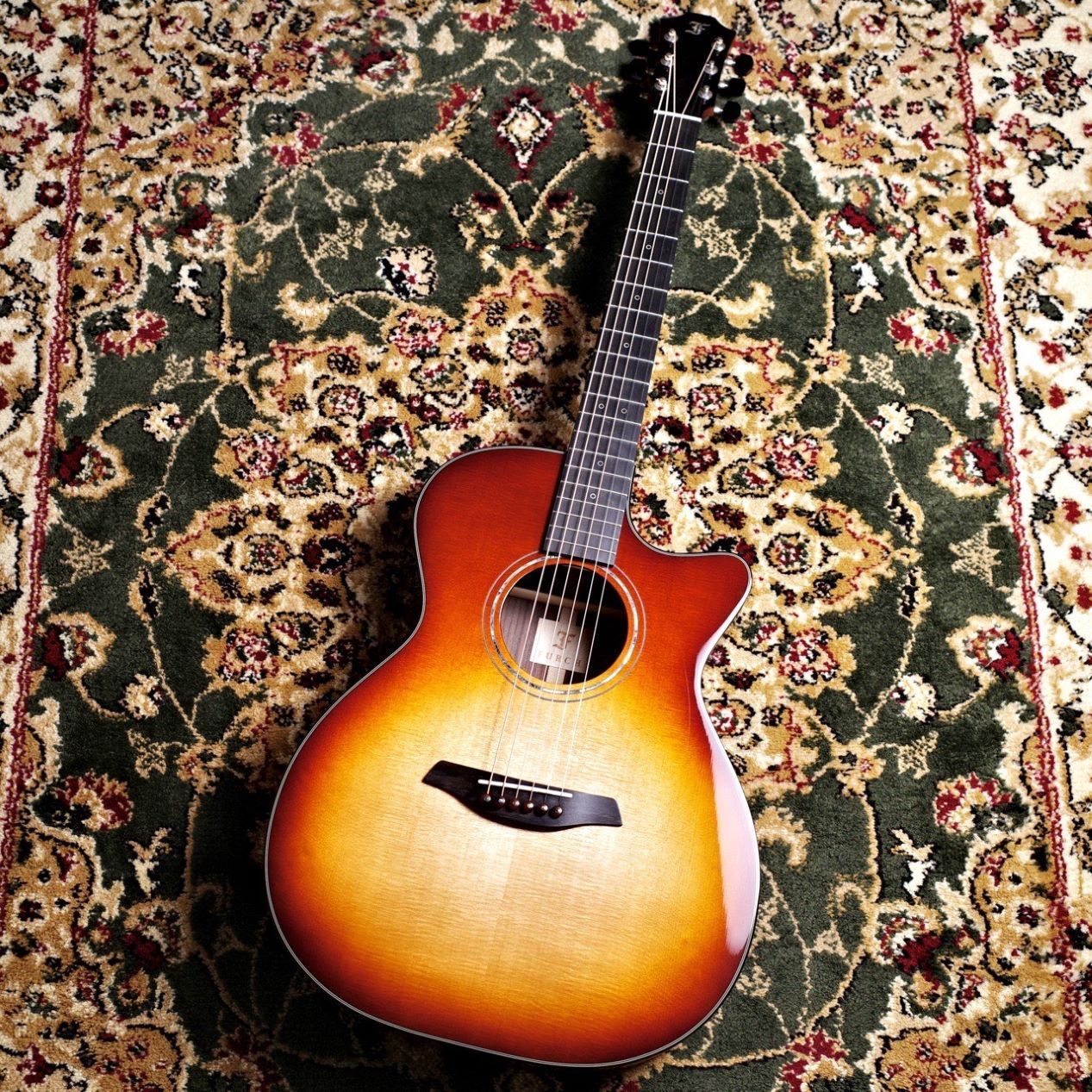 Furch Yellow OMc-SR Red Sunburst（新品/送料無料）【楽器検索