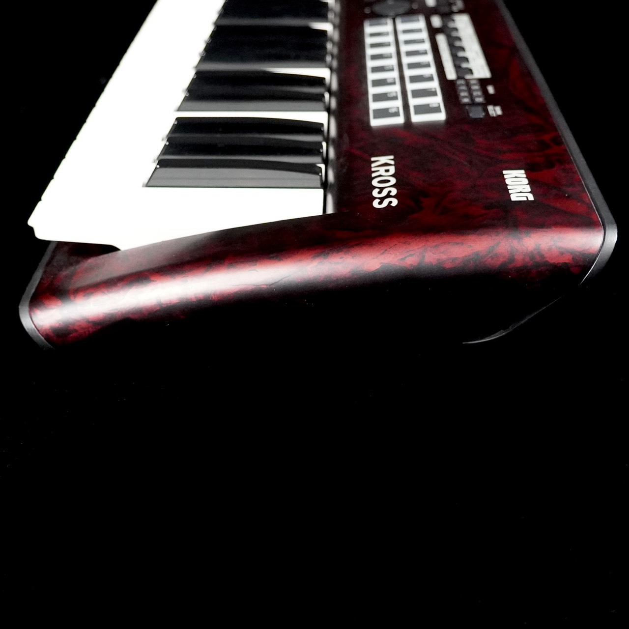 KORG KROSS2-61 Red Marble 限定カラー レッドマーブル 軽量【3.80kg