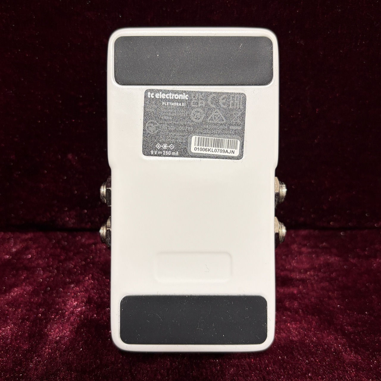 tc electronic PLETHORA X1 中古美品 TC Electronic Plethora X1 TonePrint Multi-effects Pedal | Sweetwater