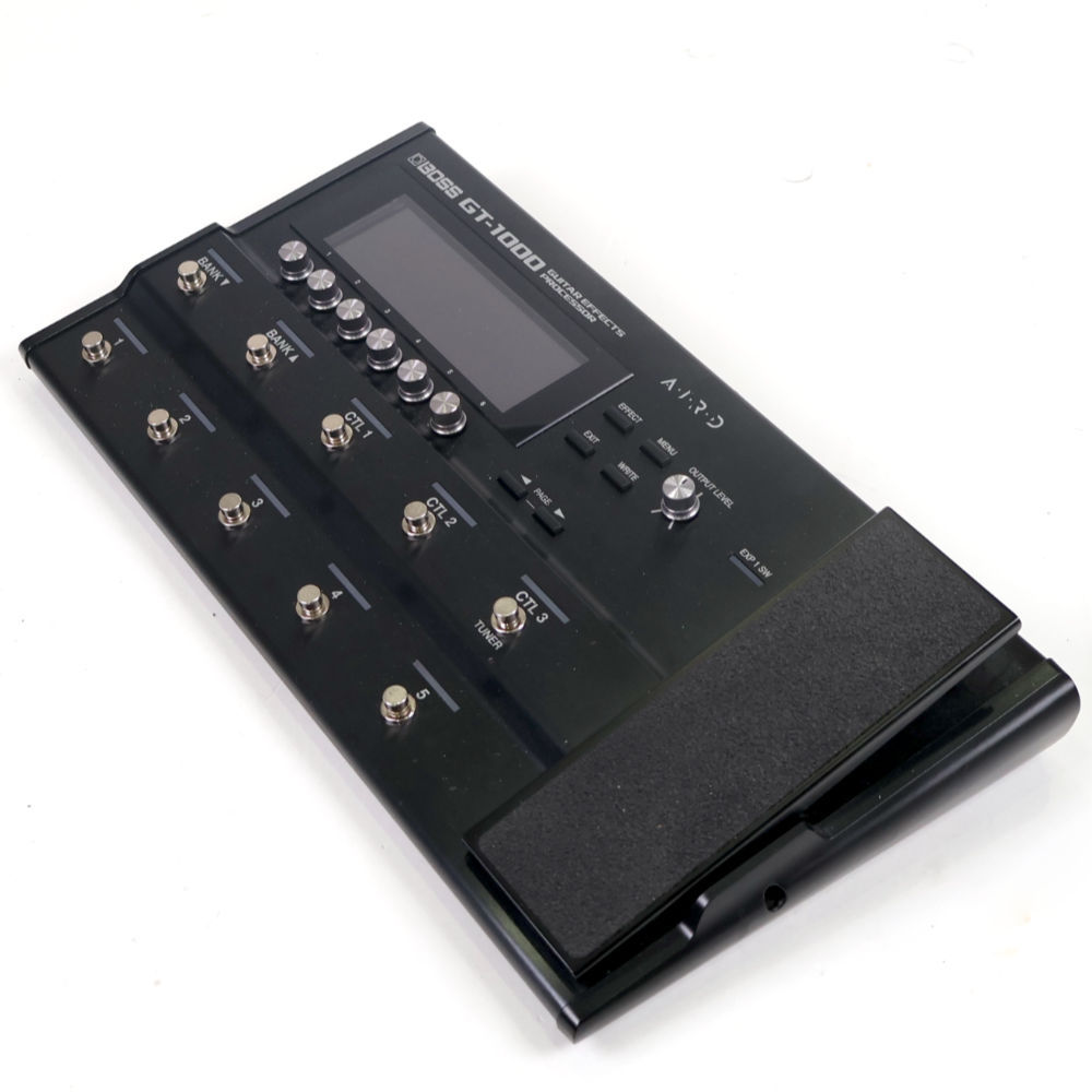 【マリ】BOSS GT-1000　マルチエフェクター BOSSの新作マルチエフェクター「GT-1000」発売決定！｜島村楽器