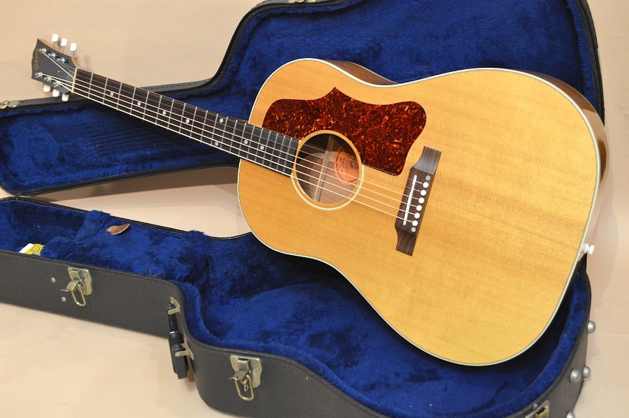 ギブソンGibson J50 2001年製