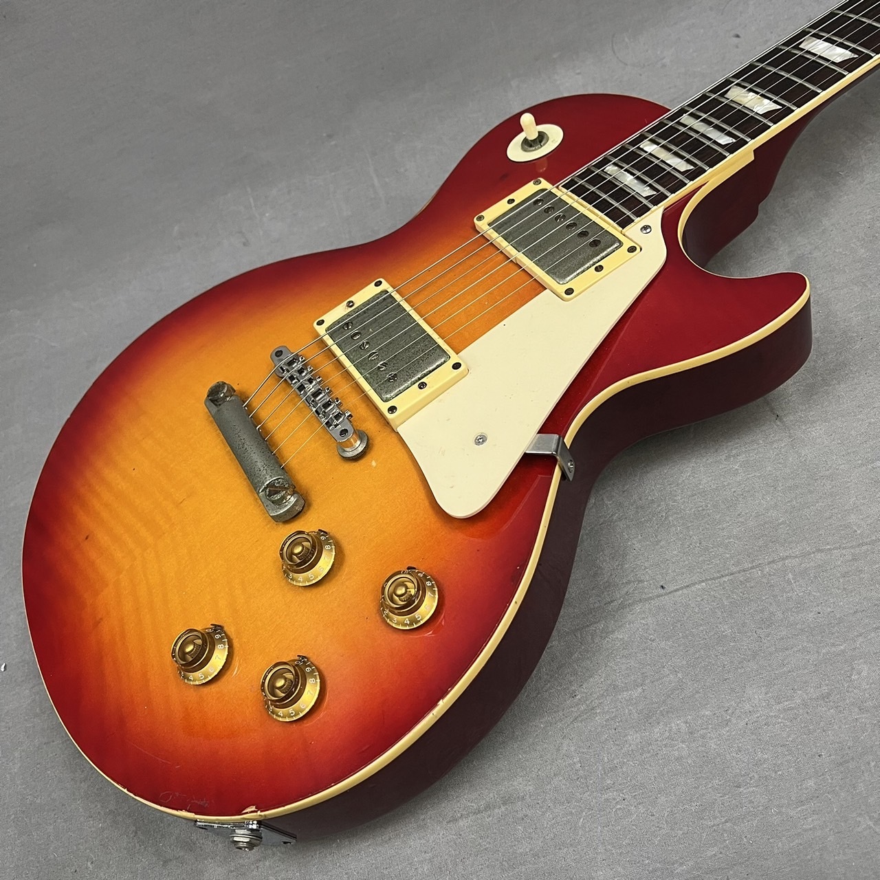 【再入荷新作】No.2880バーニー(BURNY)　Les Paul　レスポール　エレキギター　全長約99㎝　ソフトケース付 フェルナンデス