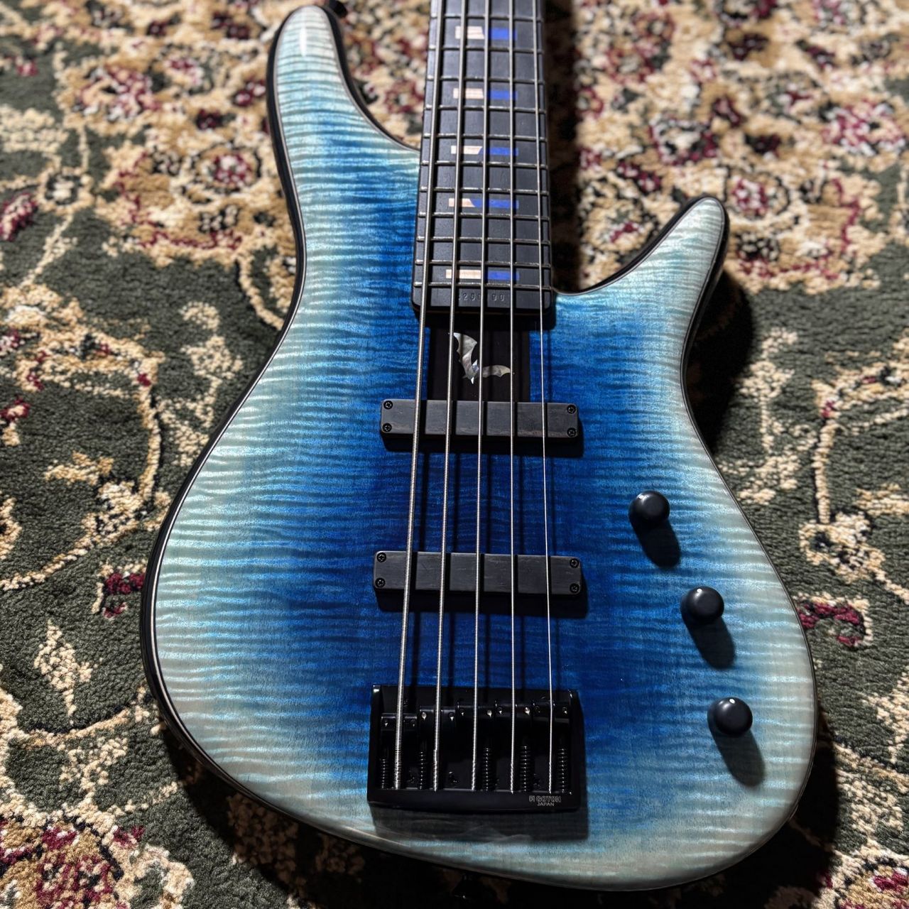 Sugi NB5EM-EX/ASH エミフルMASAKI店ギターフェア 12/21までの期間限定