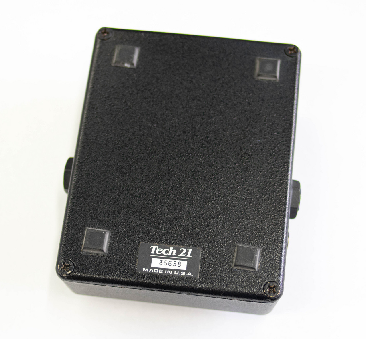 中古品　TECH 21 SansAmp GT2 ギターエフェクター TECH21 SansAmp GT2 アンプシミュレーター ギターエフェクター