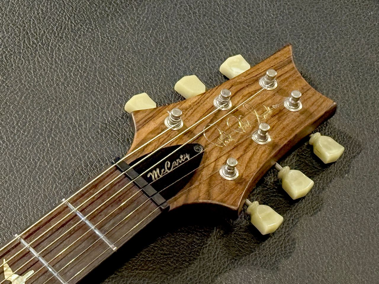 Paul Reed Smith(PRS) McCarty 1st 10Top Rosewood Neck Violin Amber