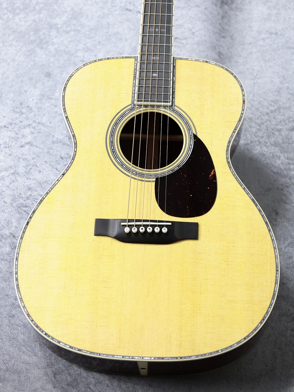 ギター Martin OM-42 OM-42 ♯2714984 | 【クロサワ楽器店オンラインショップ】いい