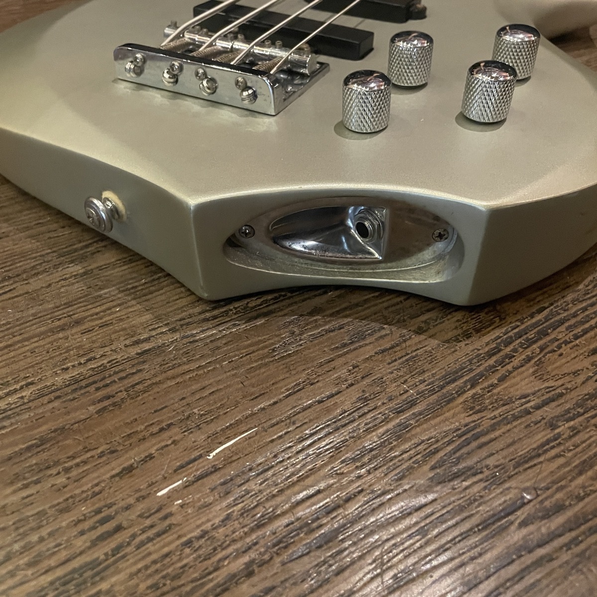 GrassRoots Forest G-FR-58B Electric Bass（中古/送料無料）【楽器