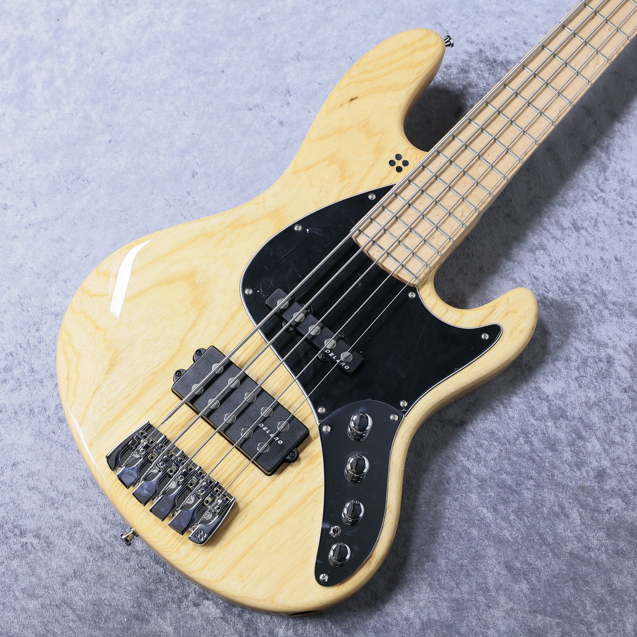 ベース Sandberg California VM5 Sandberg California TM5 - Natural -【4.00kg】（新品）【楽器検索