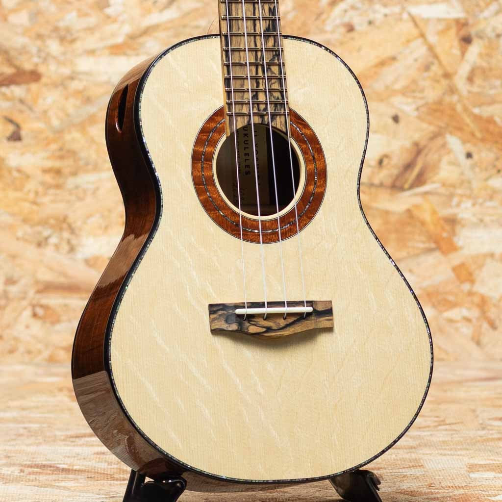 Joji Yoshida Guitars #109 Tenor Engelmann Spruce / Jacaranda（新品