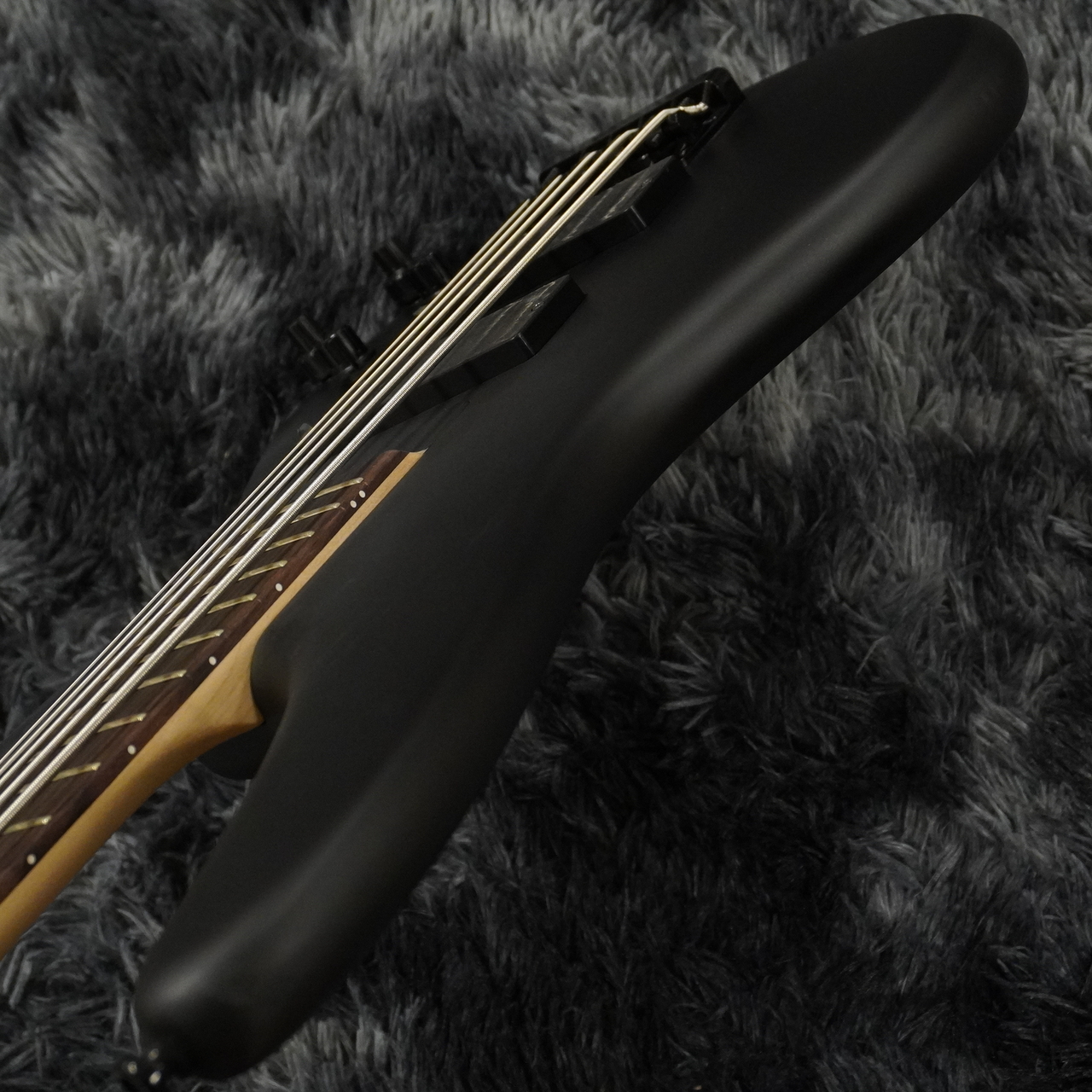 Ibanez K5-BKF (Black Flat) KORN Fieldy Signature【特価】【5弦