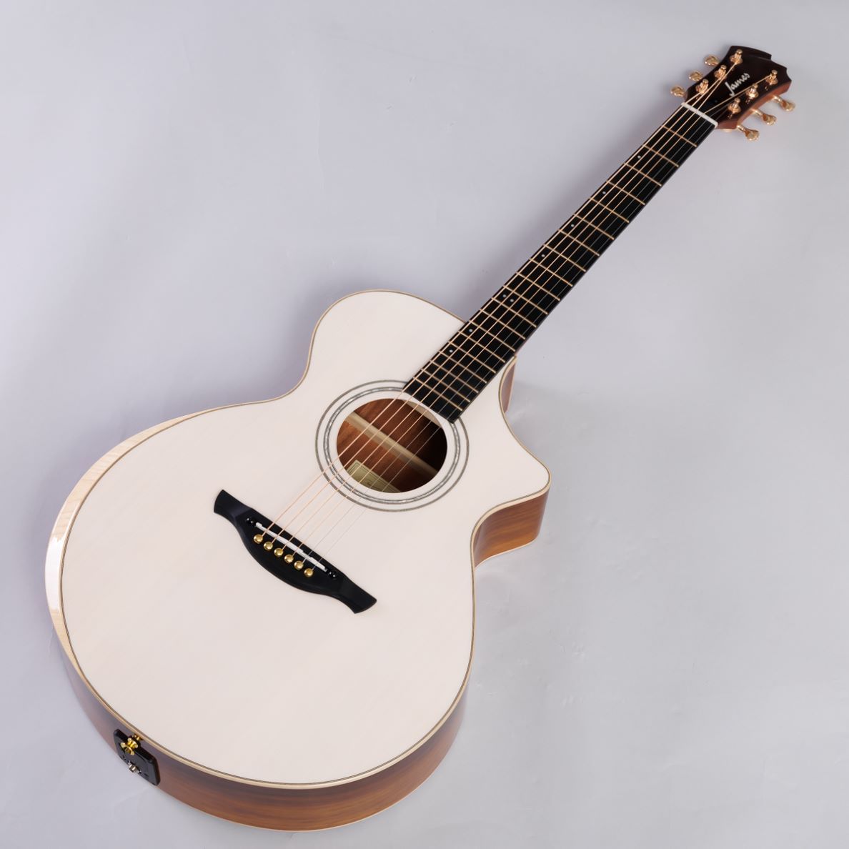 James J-700CII（新品/送料無料）【楽器検索デジマート】