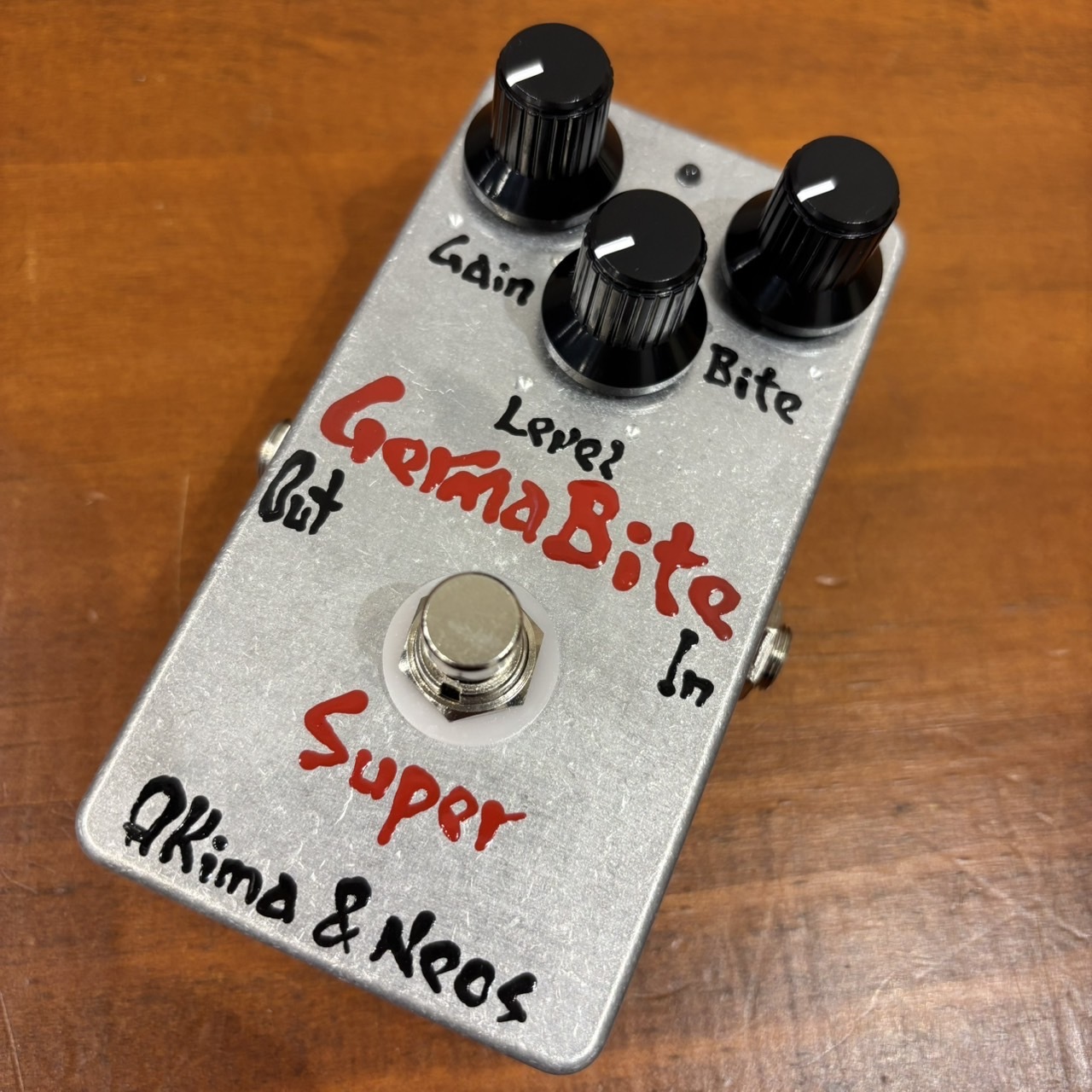 AKIMA&NEOS AKIMA&NEOS Germa Bite Super (ANS-EF-13) U.K. 製ムラード