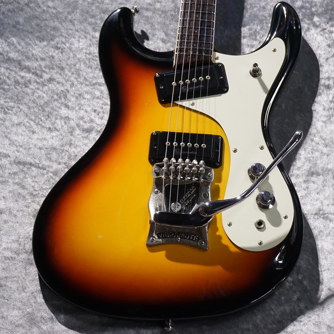 スーパーカスタム65Mosrite エレキギター バスウッド スーパーカスタム