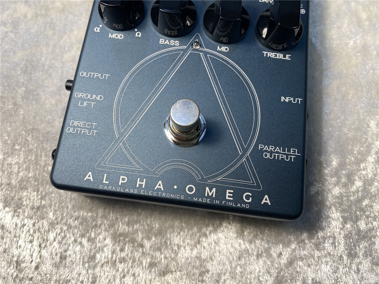 Darkglass Electronics Alpha Omega 本体 Darkglass Electronics ALPHA · OMEGA（新品/送料無料）【楽器検索