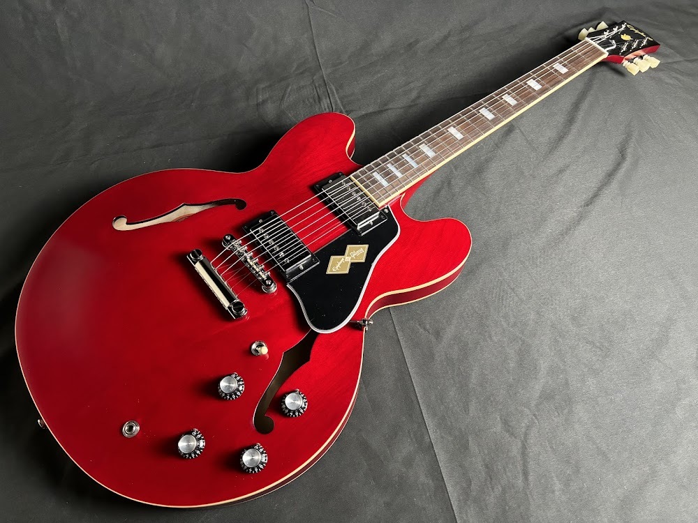 美品Epiphone ES-335 PROカスタムショップ限定品ハードケース付き 美品Epiphone ES-335 PROカスタムショップ限定品ハードケース