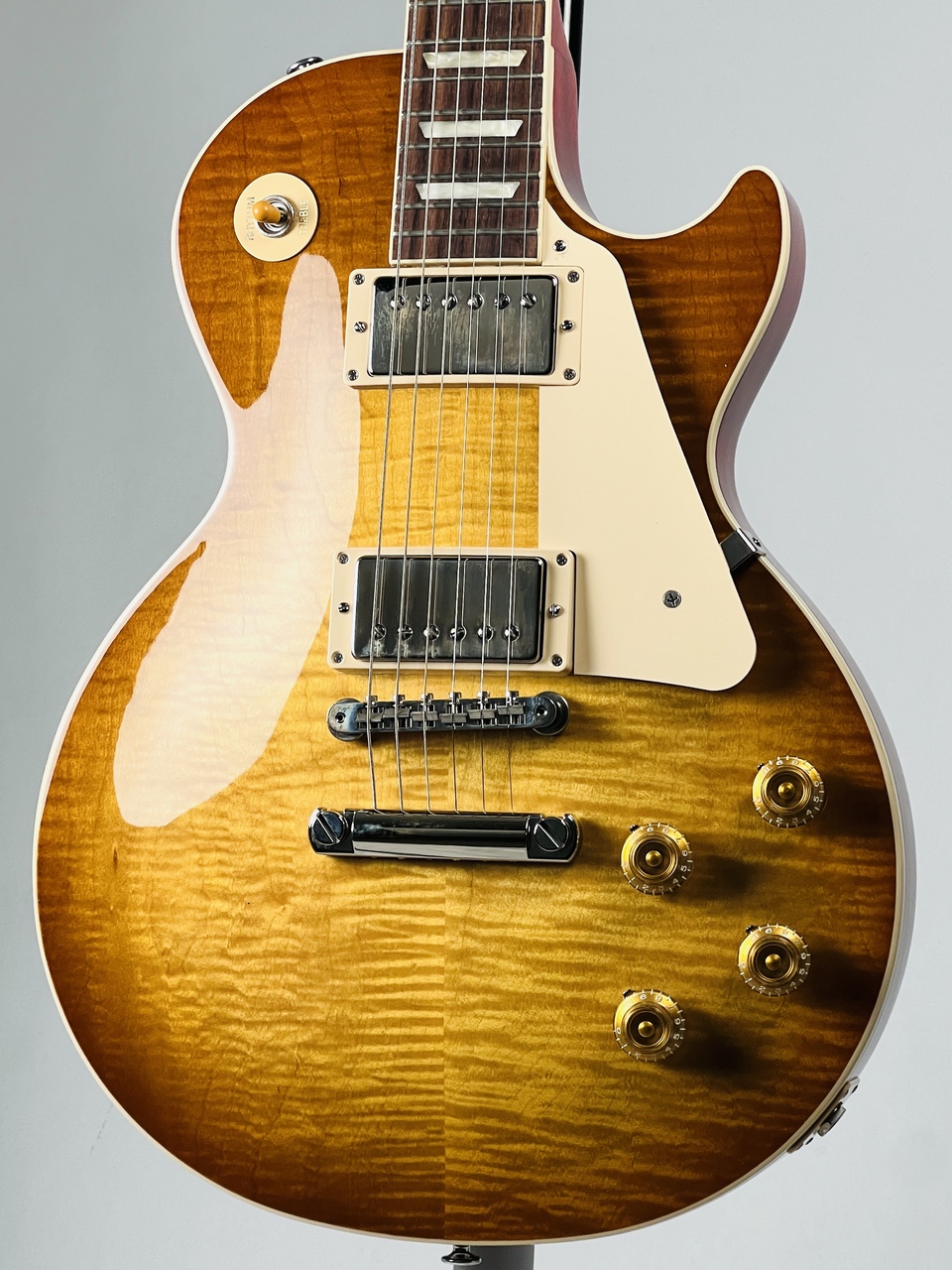 【値段最終値・超美品】レスポールとBoss OD-3 Over Drive Gibson Japan Exclusive Les Paul Standard 50s Custom Shop Top