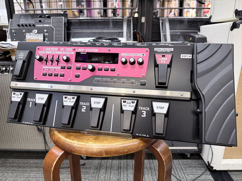 BOSS RC-300 Loop Station（中古）【楽器検索デジマート】
