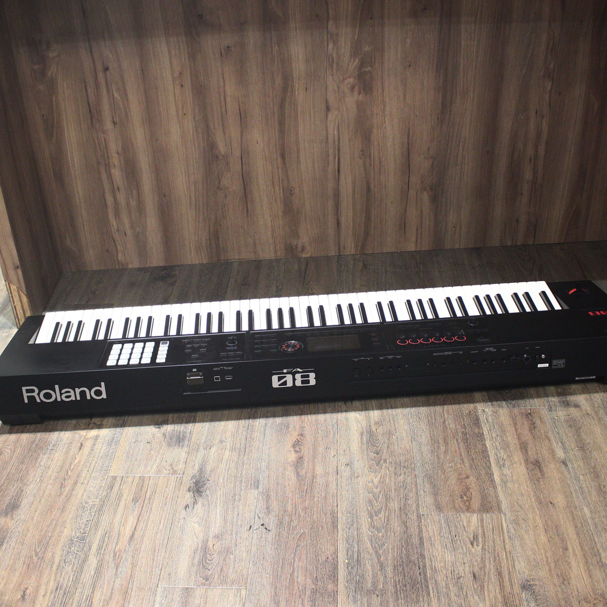 Roland FA-08 / Music Workstation 【渋谷店】（中古/送料無料）【楽器検索デジマート】