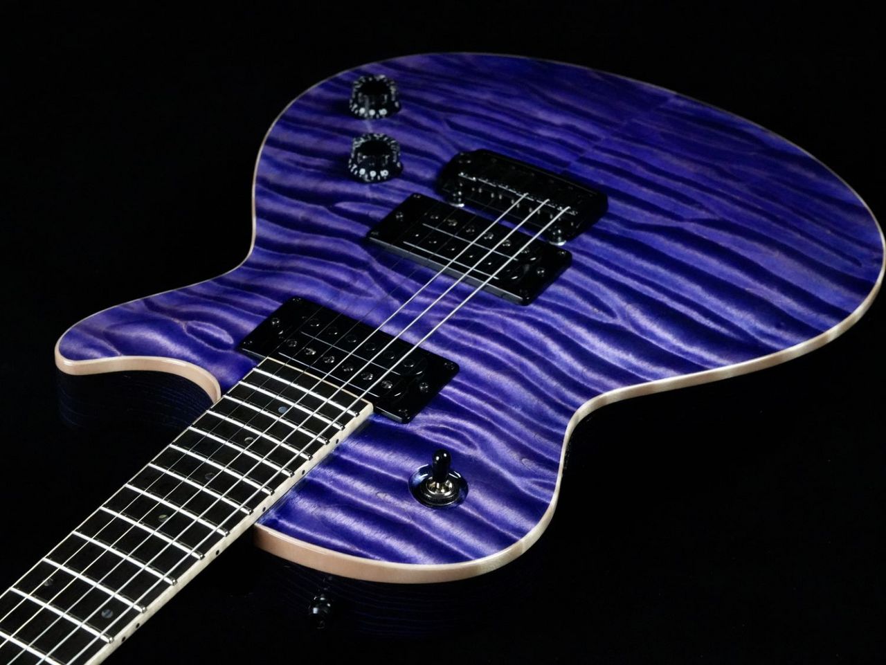 T's Guitars Arc-Singlecut22 5A Quilted Maple/Trans Purple（新品
